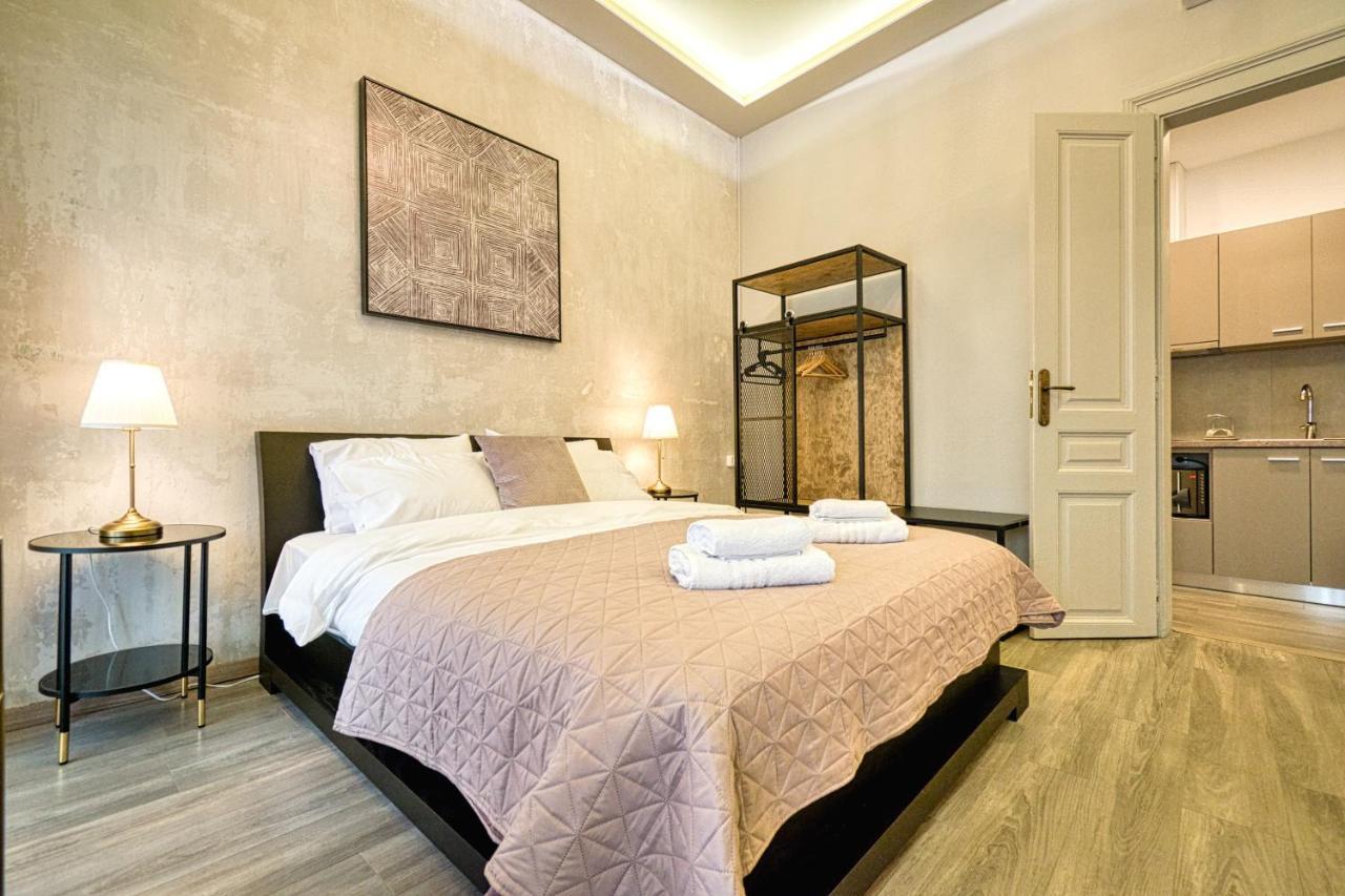 Plaka Filotheis House B Apartment Athens Exterior photo
